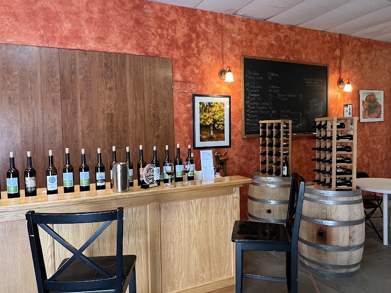 Photo of Waving Tree Winery & Vineyards