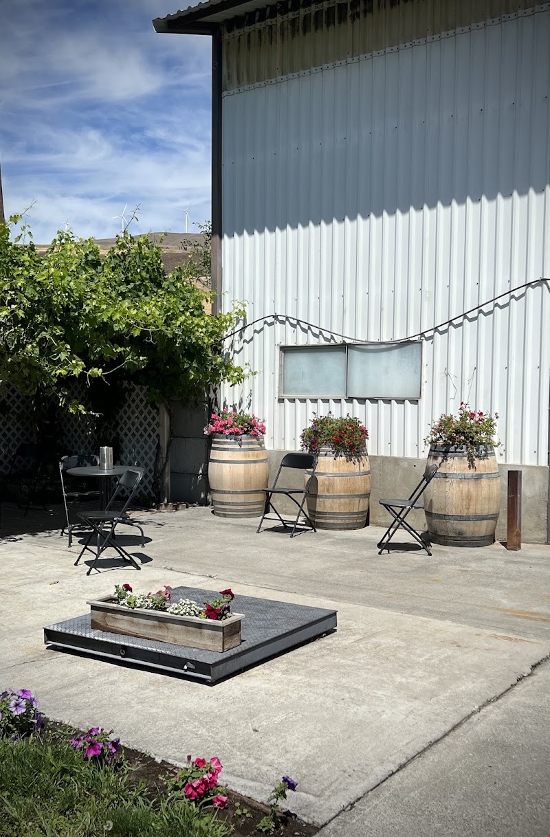 Photo of Waving Tree Winery & Vineyards