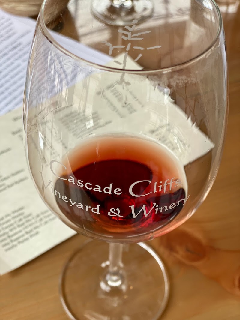 Photo of Cascade Cliffs Vineyard & Winery