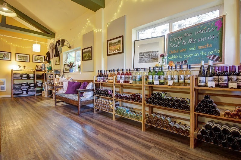 Photo of Bainbridge Vineyards