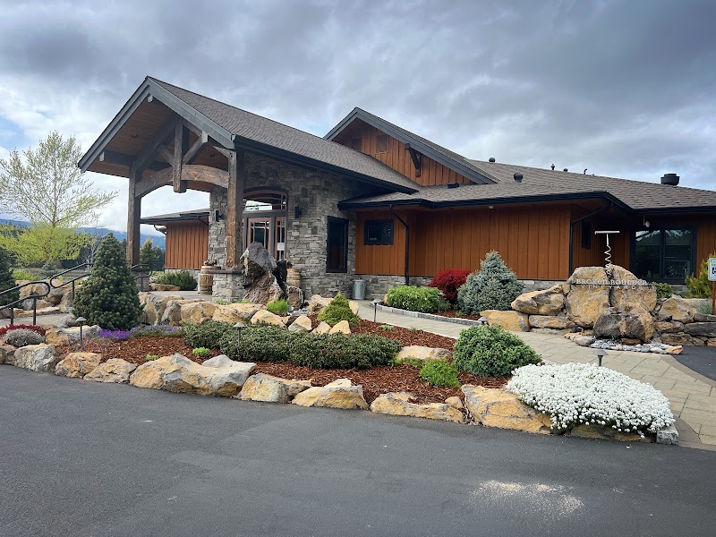 Photo of Stave & Stone Winery