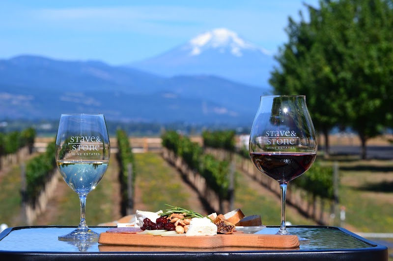 Photo of Stave & Stone Winery