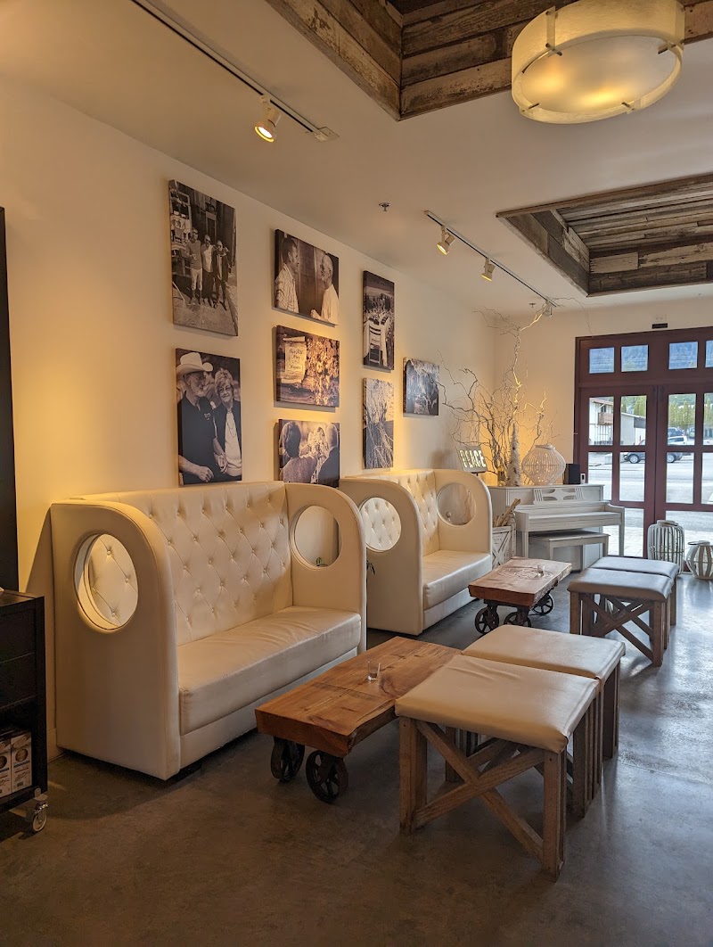 Photo of Icicle Ridge Winery: Downtown