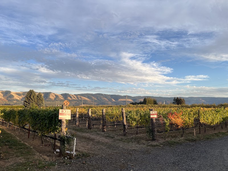 Photo of Hood Crest Winery and Distillers