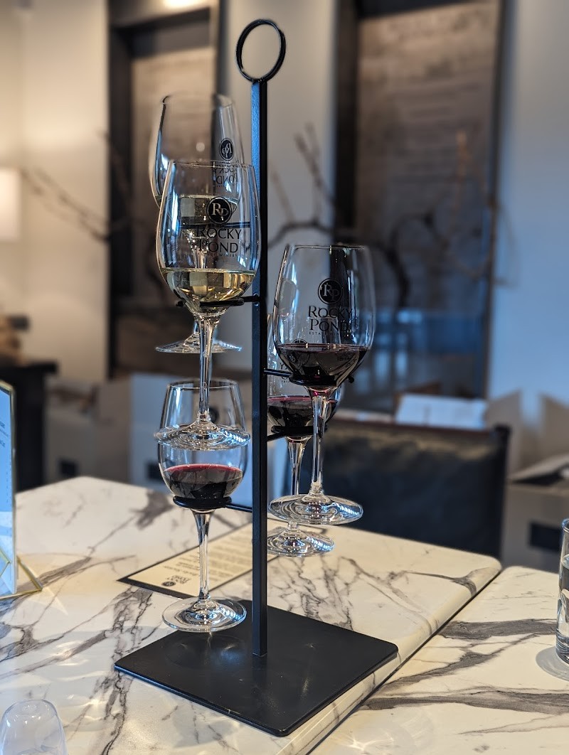 Photo of Rocky Pond Estate Winery Leavenworth Tasting Room
