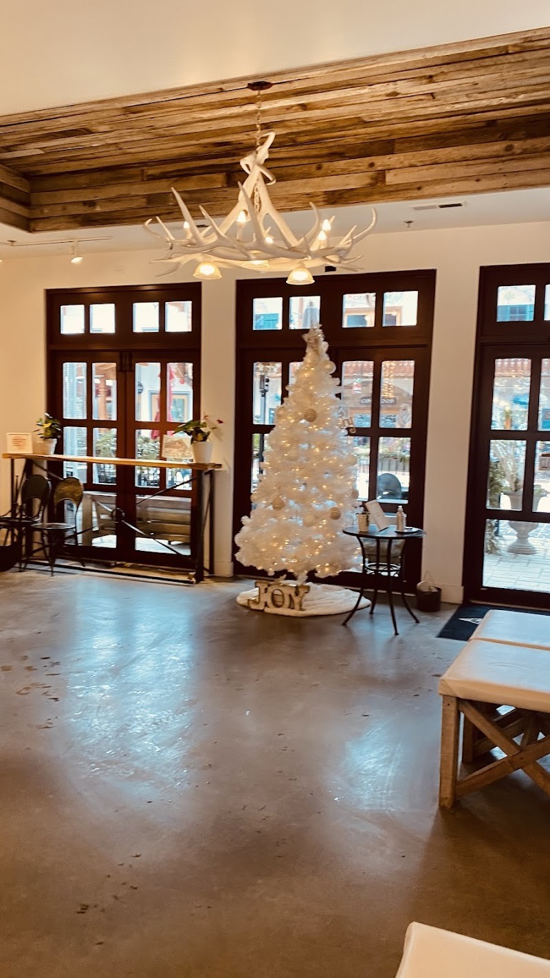 Photo of Icicle Ridge Winery: Uptown